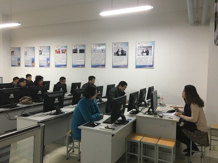 学院举行职业教育教学成果培育调度会