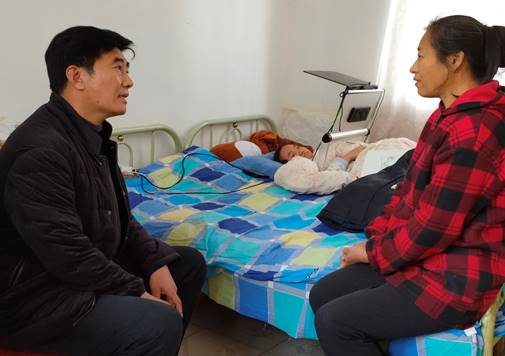 说明: 家访照片8