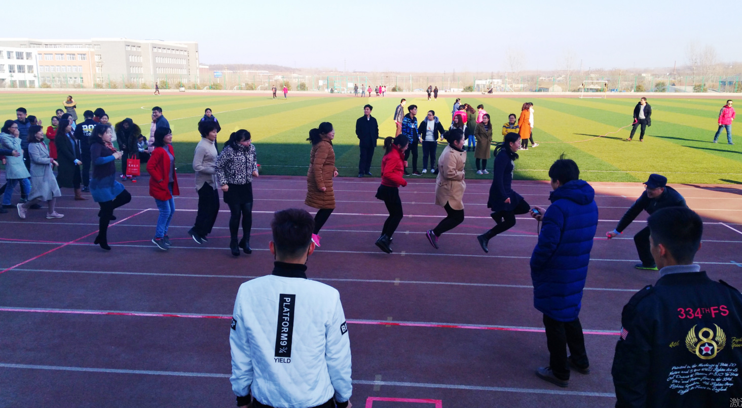 活力绽放，神采飞扬—祝贺“三八”节跳绳比赛成功举办