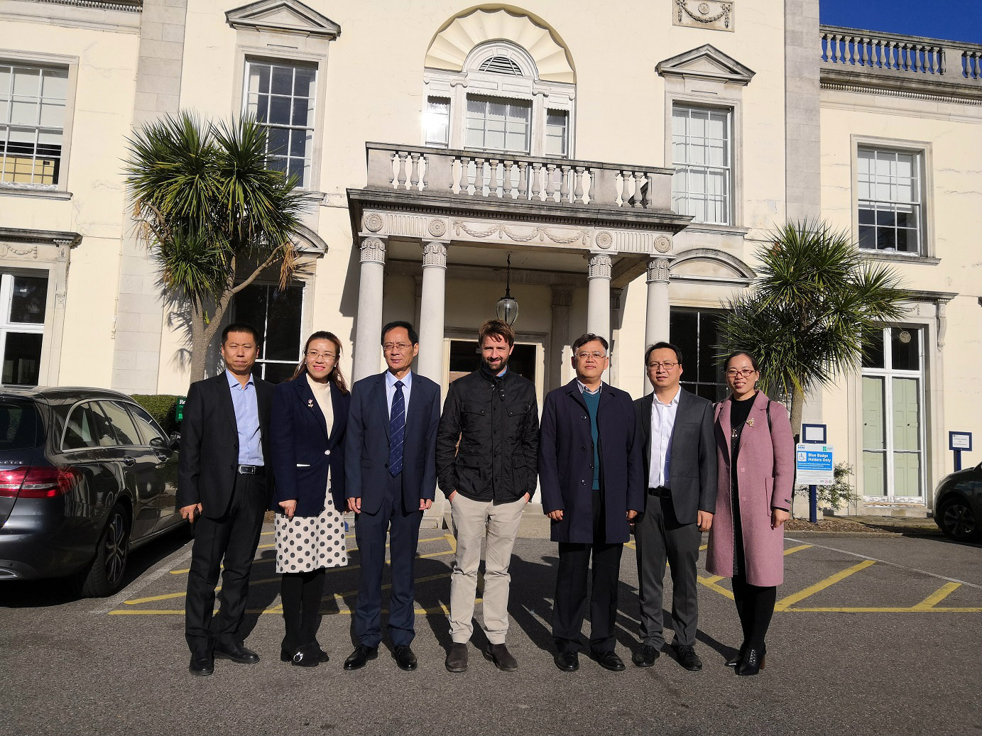 学院代表团赴英国、爱尔兰访问交流