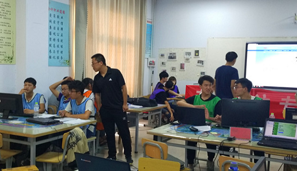 工商、商贸联合举办沙盘模拟经营大赛校内选拔赛