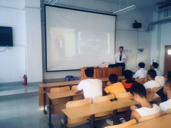 机电工程系召开优秀毕业生个人成长座谈会