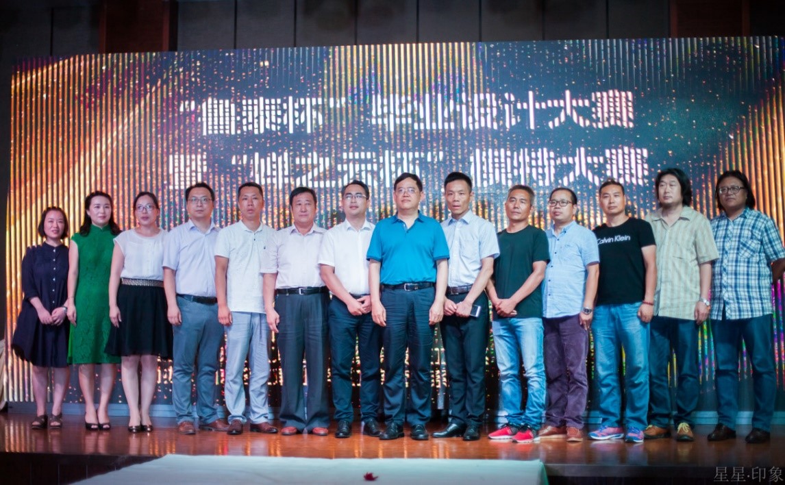 产教融合点亮纺服毕业设计教学成果展