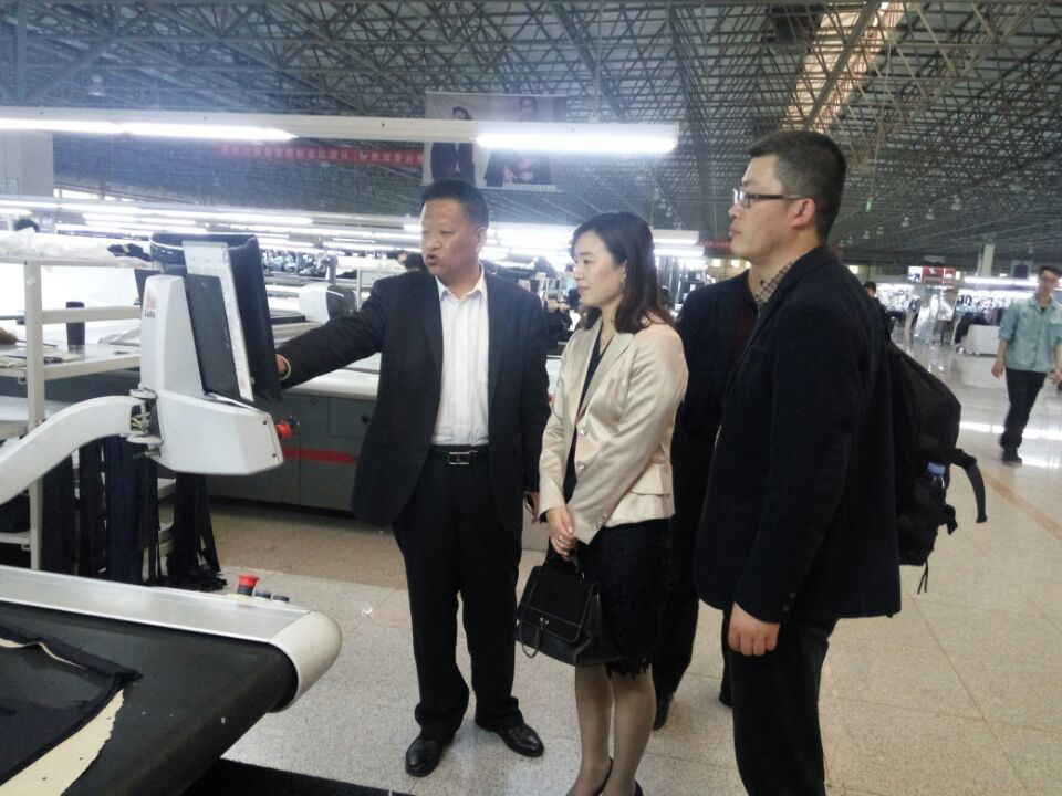 深入开展企业走访调研活动共同开拓办学之路（一）