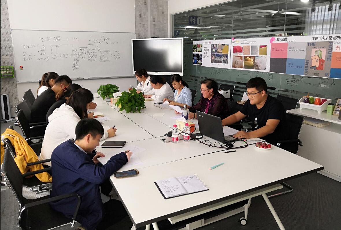 纺织服装系开展省教学指导方案开发工作调研（二）