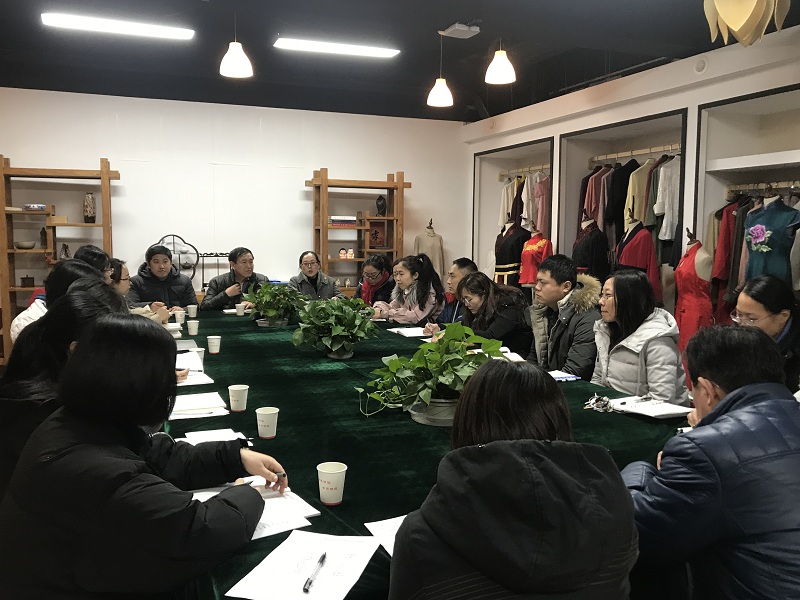 不忘初心搭交流平台 齐心合力谋教师发展