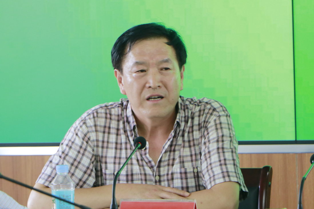 学院召开庆祝2018年教师节座谈会