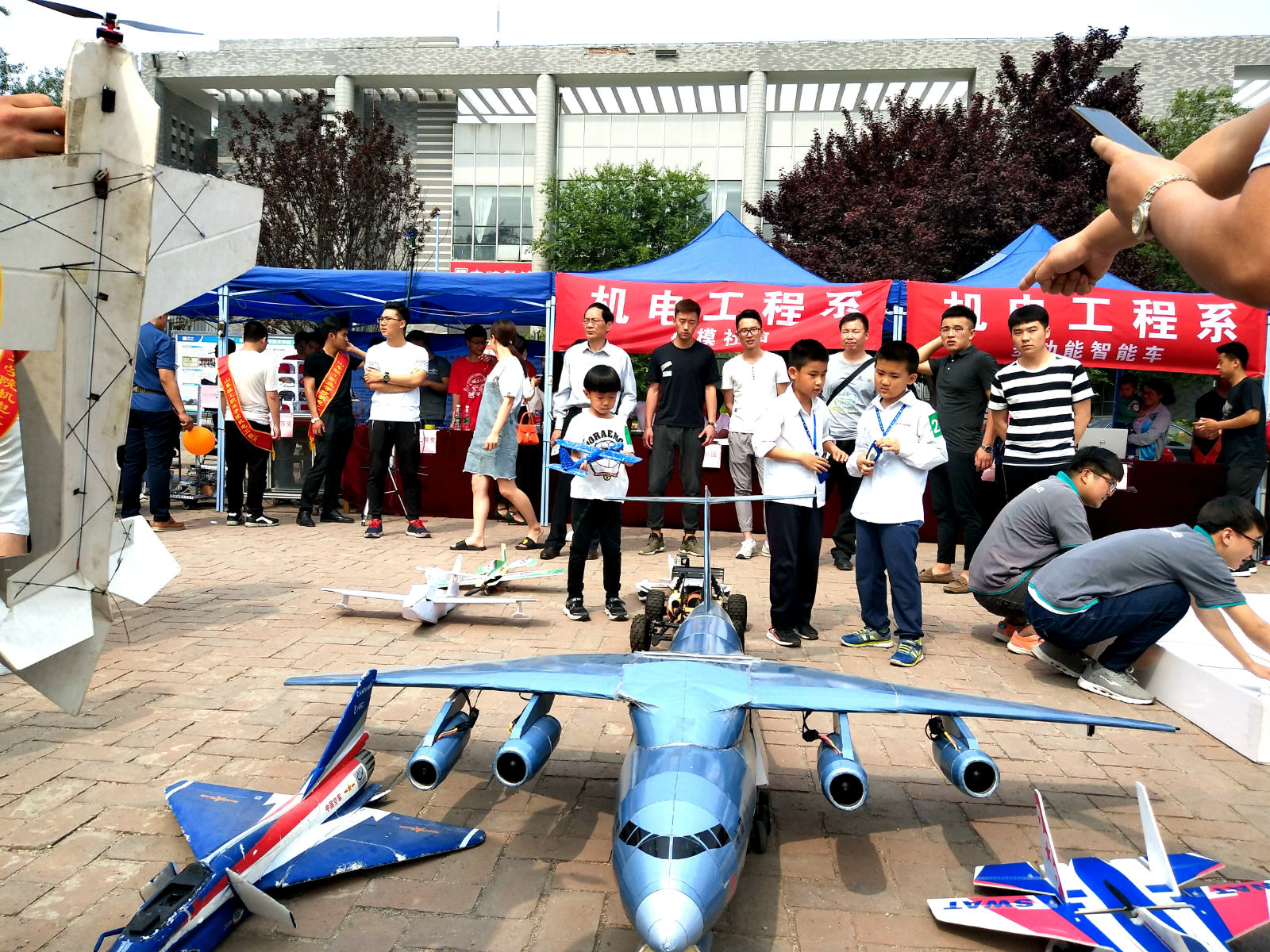 山东省教育厅讯:山东轻工职院开放日活动展现职业教育独特魅力