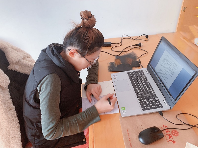 停课不停学 线上“云”相聚