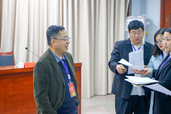 山东轻工职业学院第四届教职工代表大会第七次会议成功召开